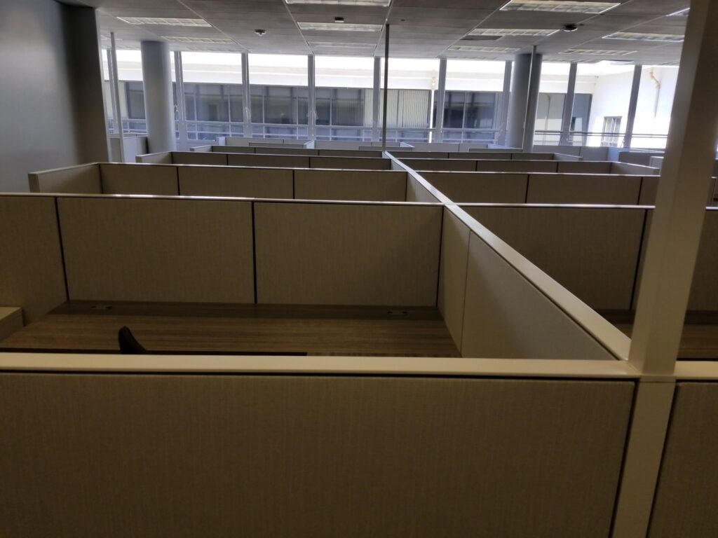 CSUSLASSENHALL008 Creative Office, Inc.